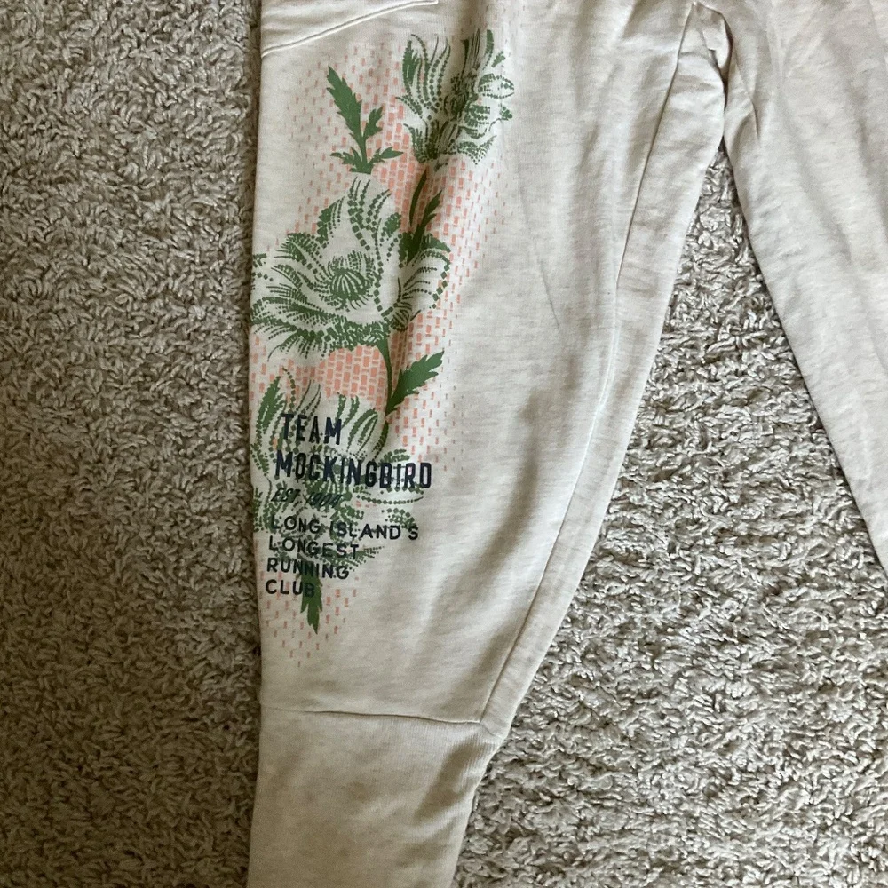 ANTHROPOLOGIE DAILY PRACTICE RELAXED JOGGER. SIZE: S. IVORY. - Picture 10 of 10